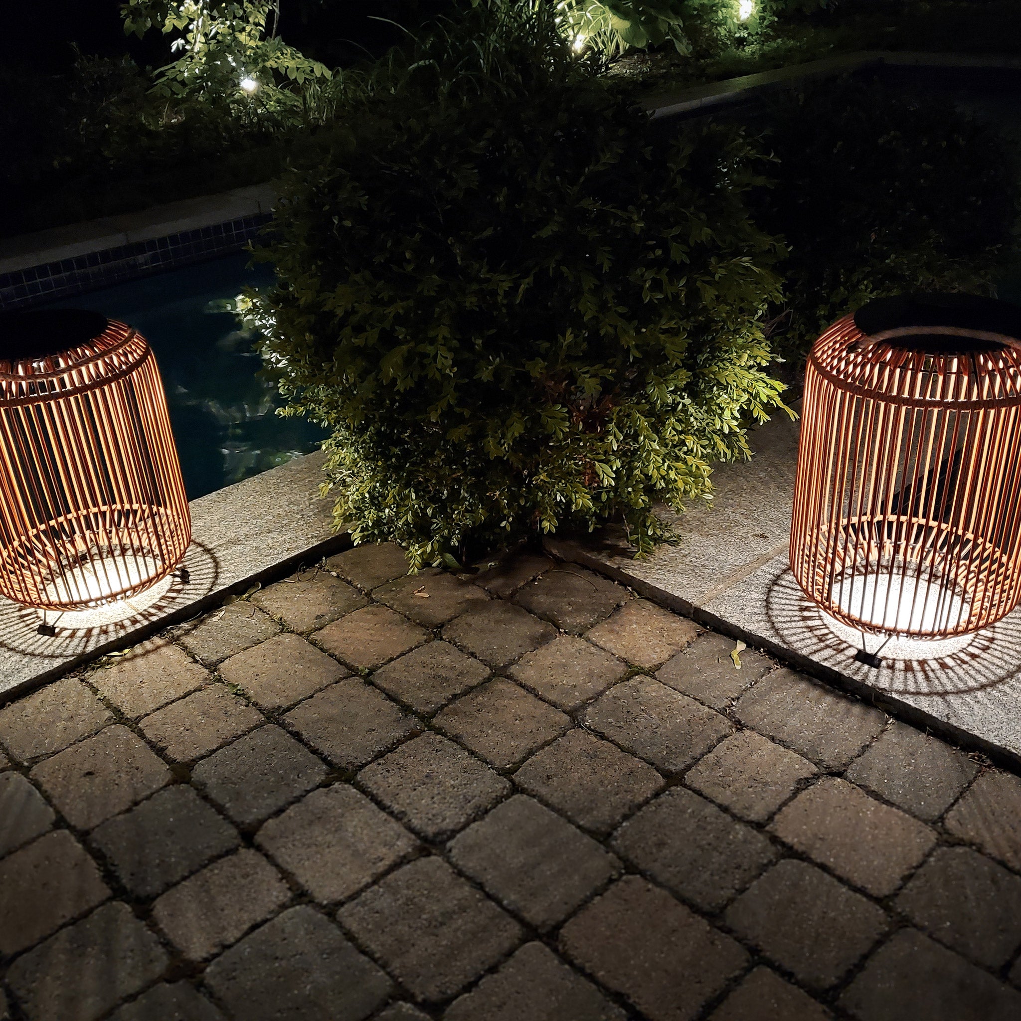 Bazz landscape lighting deals